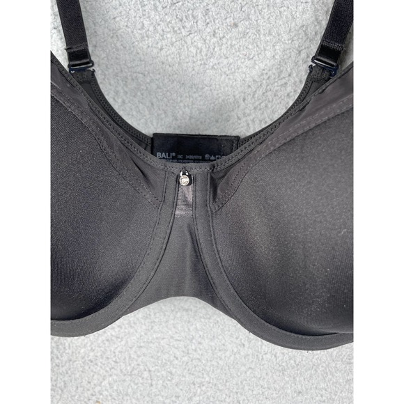 Bali Women's Size 38C Black Bra NWT Ultra Light Underwire - Picture 3 of 8